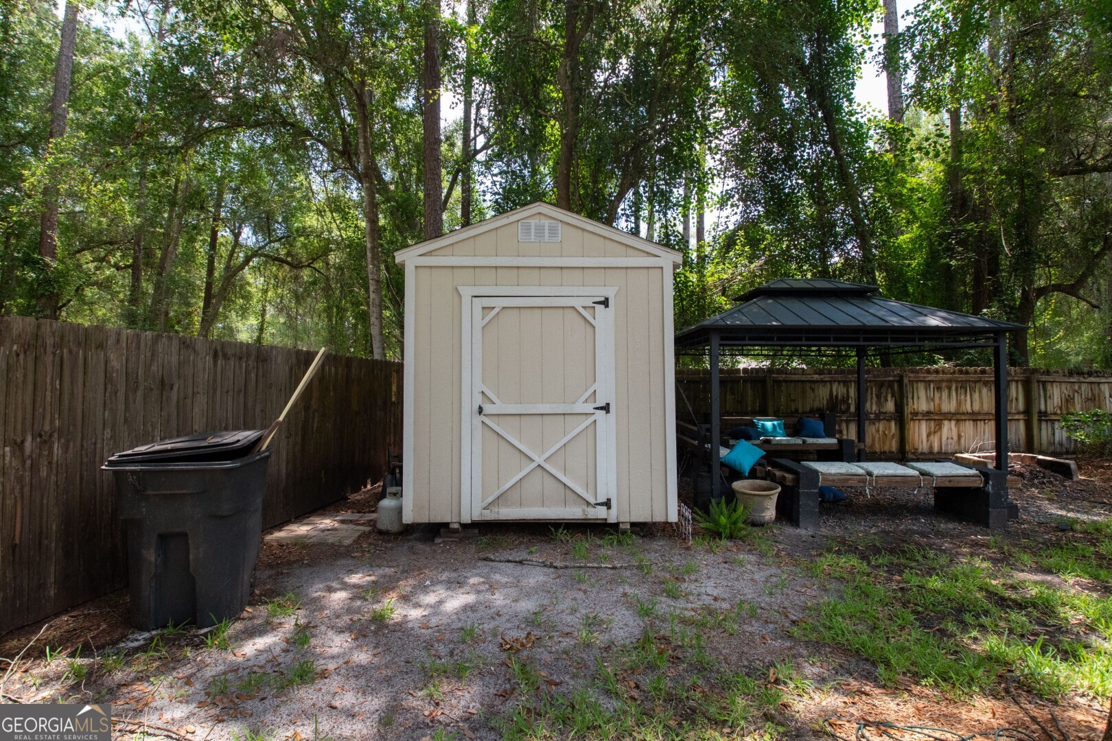 245 Chase Court N Property Photo 32