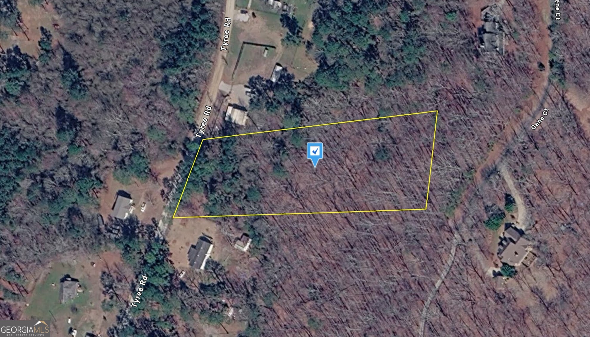 7090 Tyree Road Property Photo 1