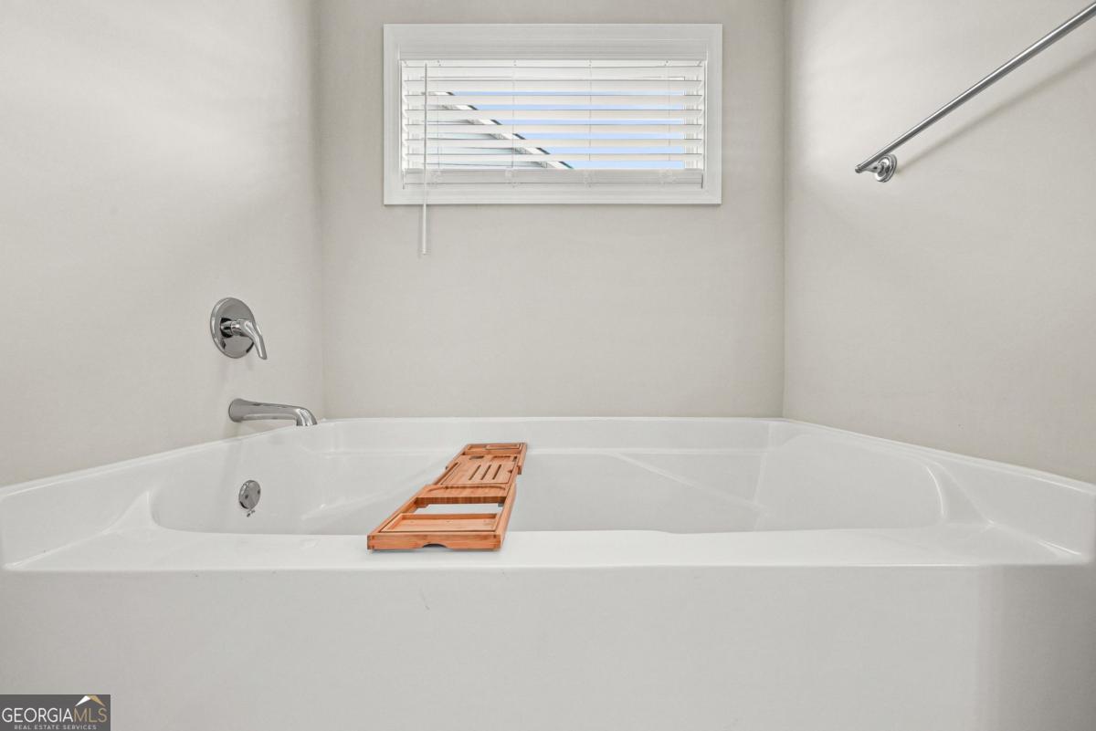 409 Splash Pointe Property Photo 19