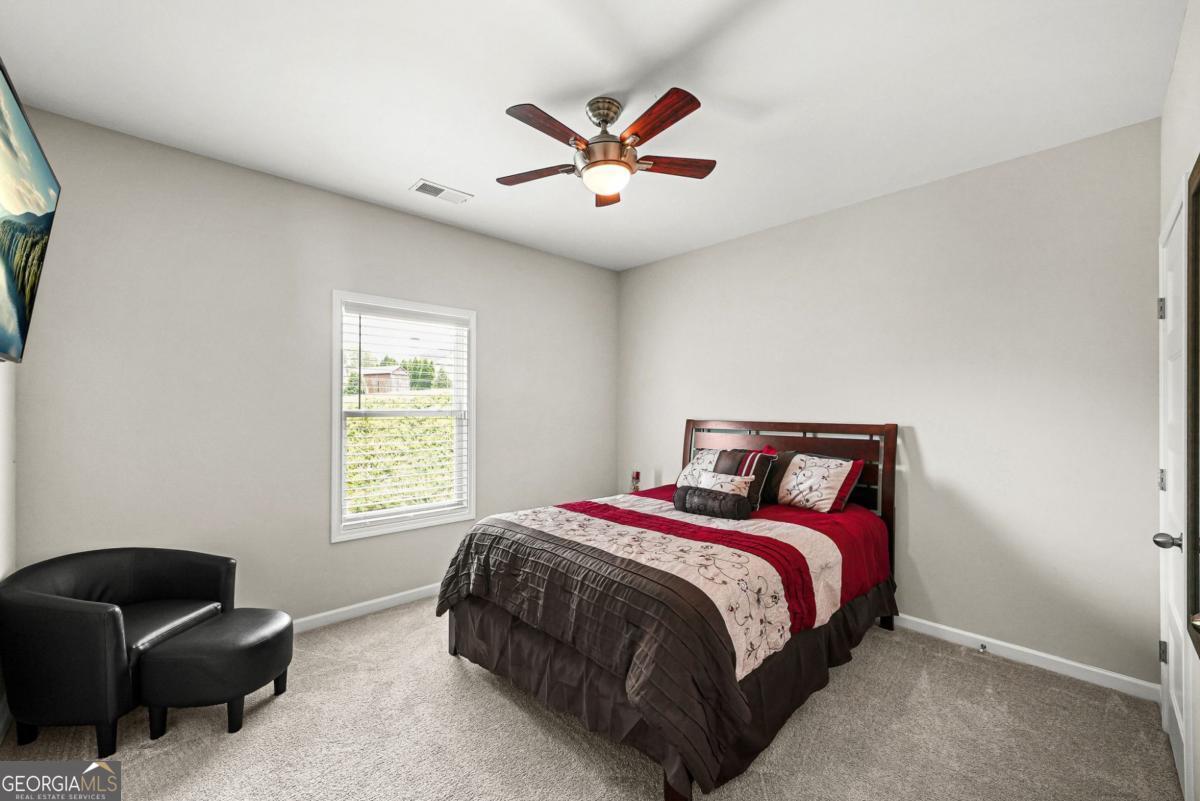 409 Splash Pointe Property Photo 20