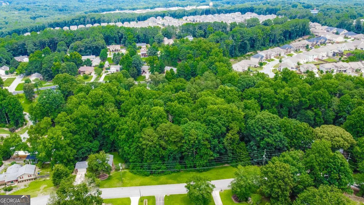 2765 Sardis Drive Property Photo 15