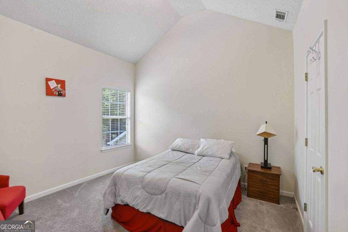 1586 Rice Square Property Photo 22