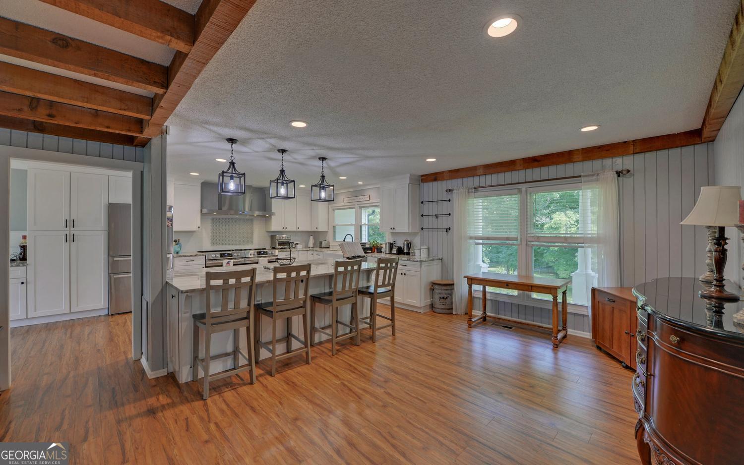 6077 Highway 332 Property Photo 10