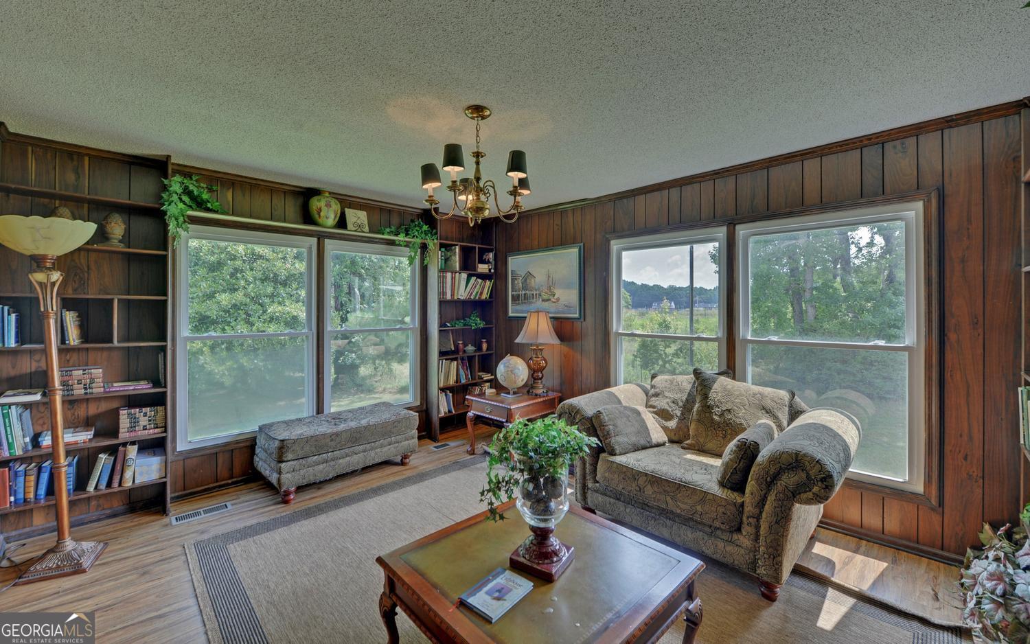 6077 Highway 332 Property Photo 15