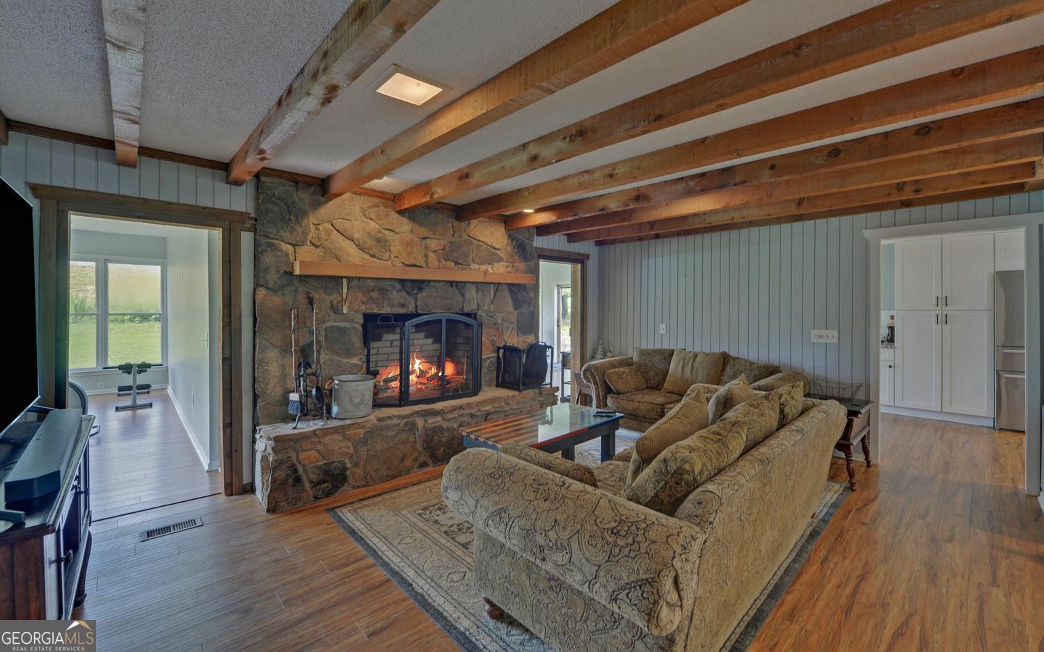 6077 Highway 332 Property Photo 17