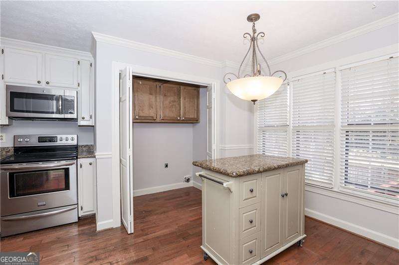 3122 Henderson Walk Property Photo 16