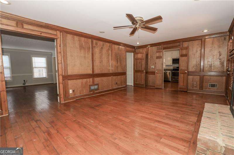 3122 Henderson Walk Property Photo 24