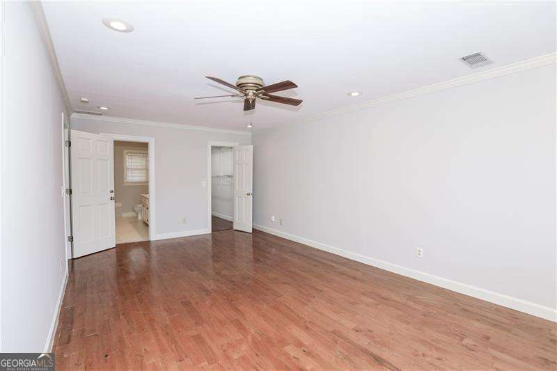 3122 Henderson Walk Property Photo 28