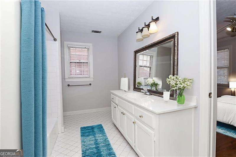 3122 Henderson Walk Property Photo 39