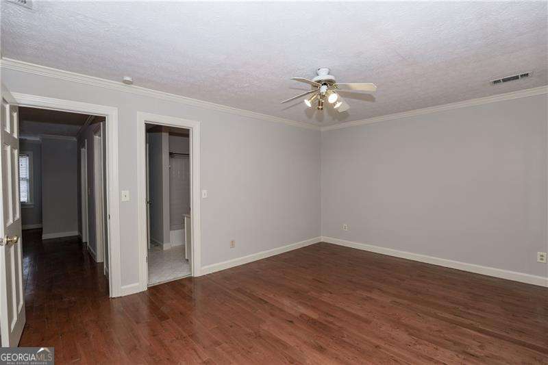 3122 Henderson Walk Property Photo 43