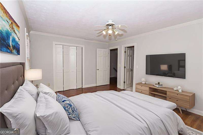 3122 Henderson Walk Property Photo 44