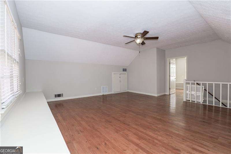 3122 Henderson Walk Property Photo 56
