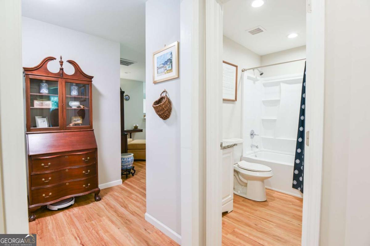 25 Tyrus Lane Property Photo 13