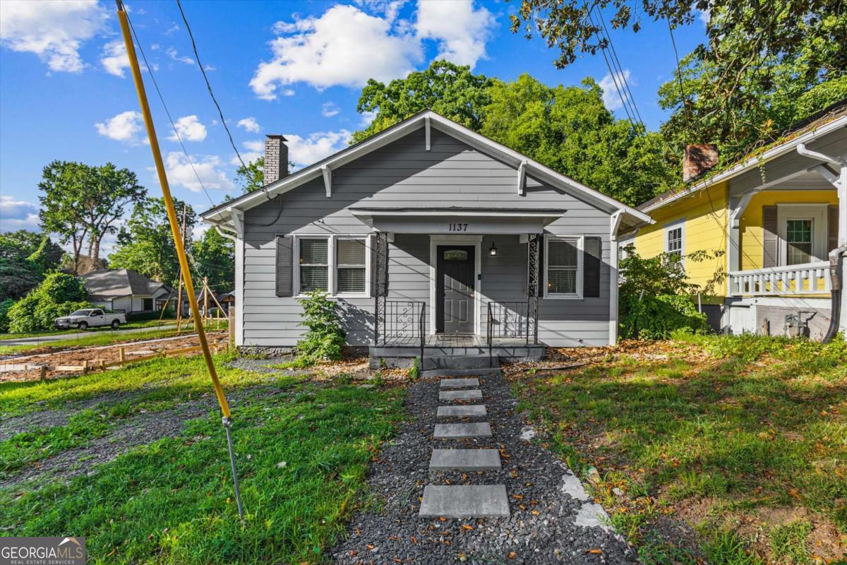1137 Arlington Avenue SW Property Photo 1