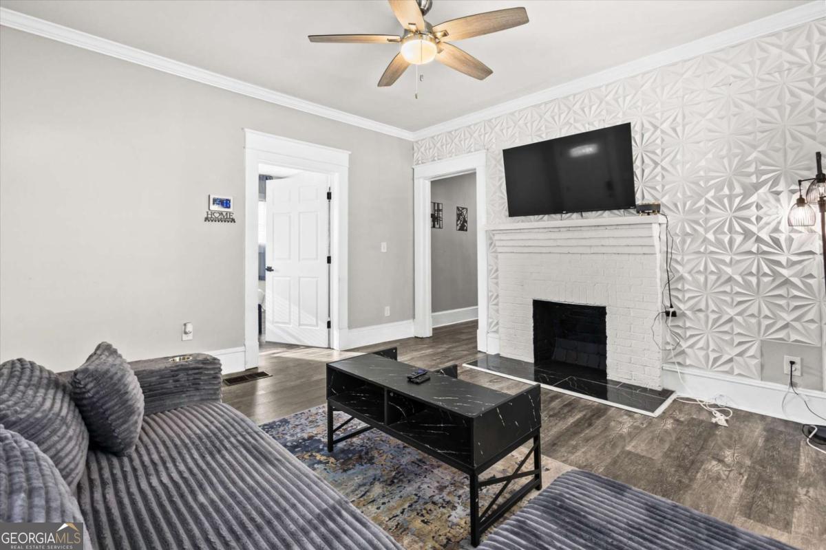 1137 Arlington Avenue Sw Property Photo 7