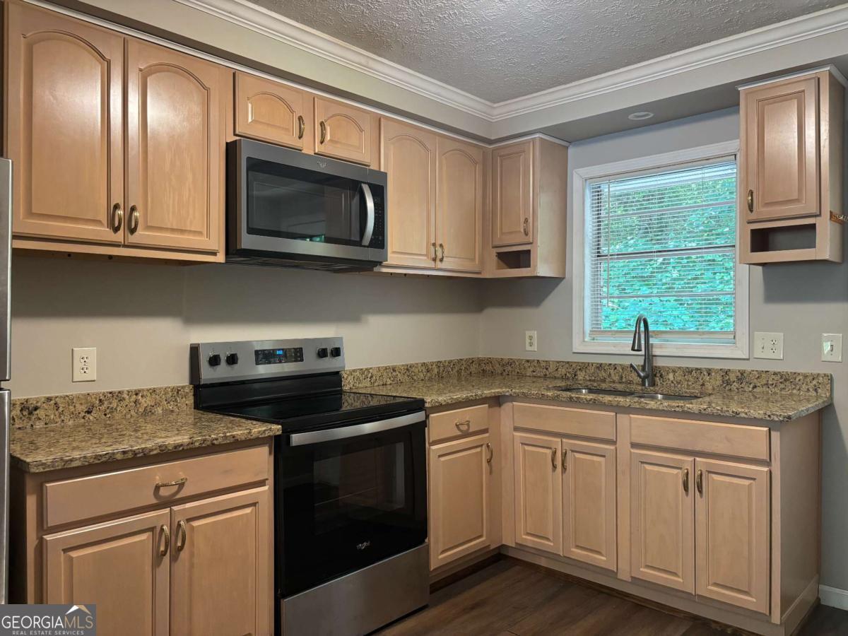 152 Fields Landing Drive # B Property Photo 8