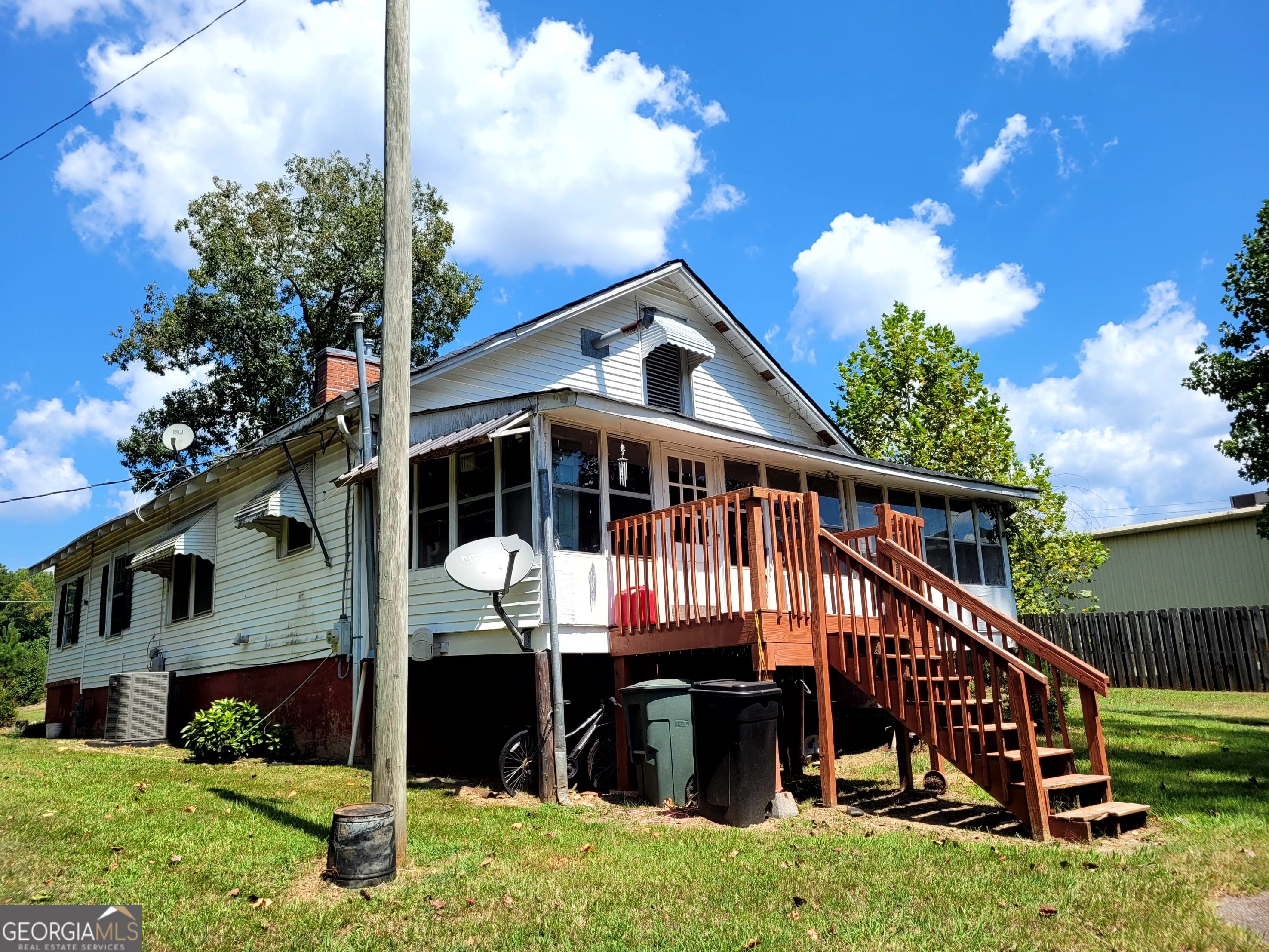 208 Manley Road Property Photo 10