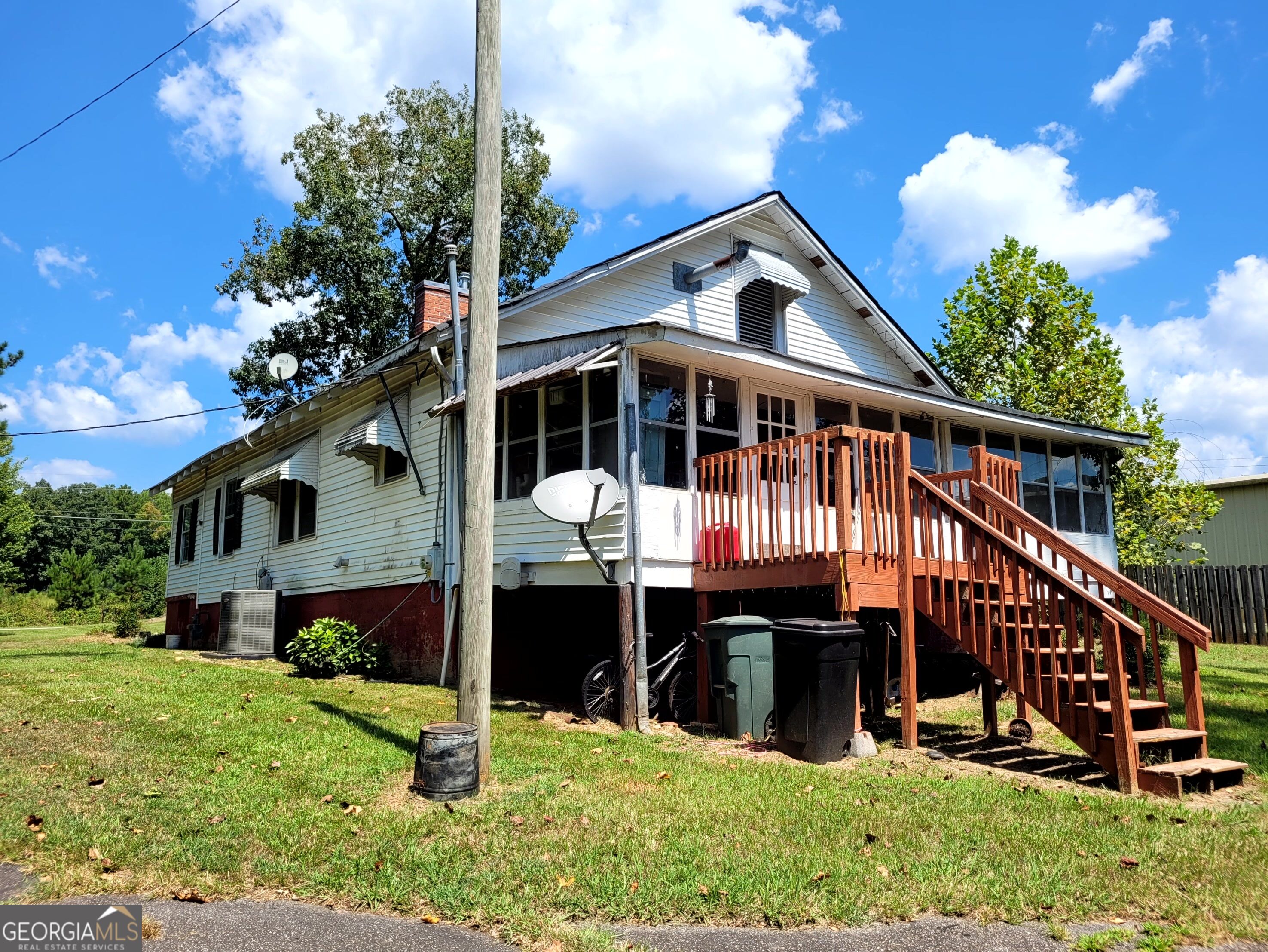 208 Manley Road Property Photo 11