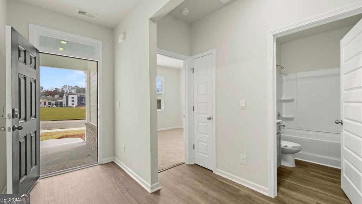 236 Bristol Boulevard Property Photo 2