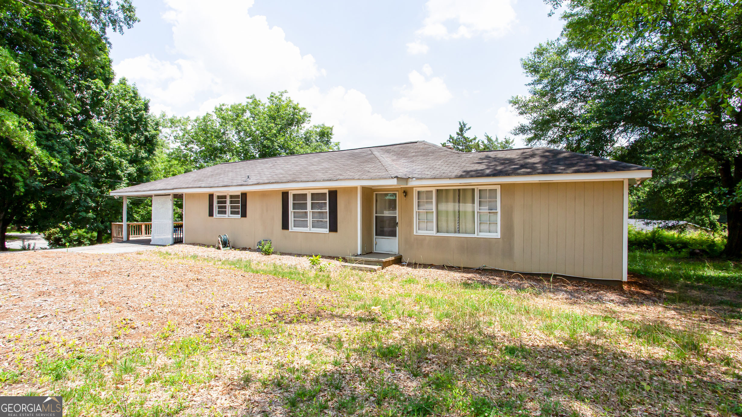 2758 Five Forks Trickum Road Property Photo 2