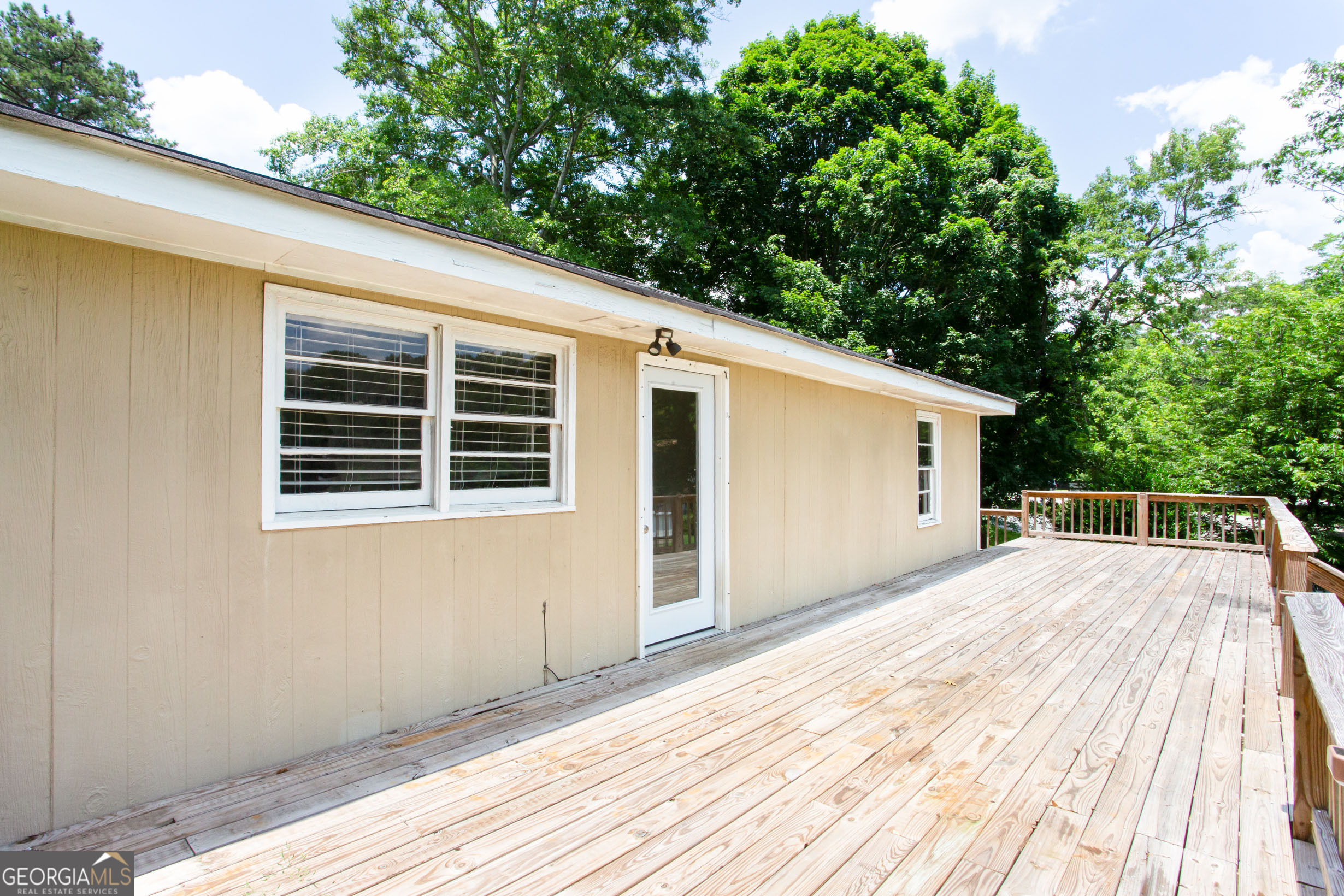 2758 Five Forks Trickum Road Property Photo 9