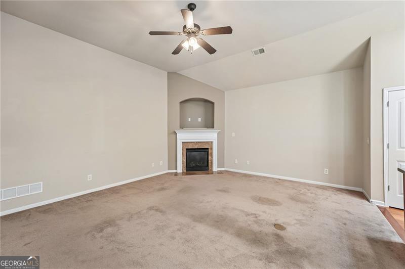 204 Oakleaf Drive Property Photo 10