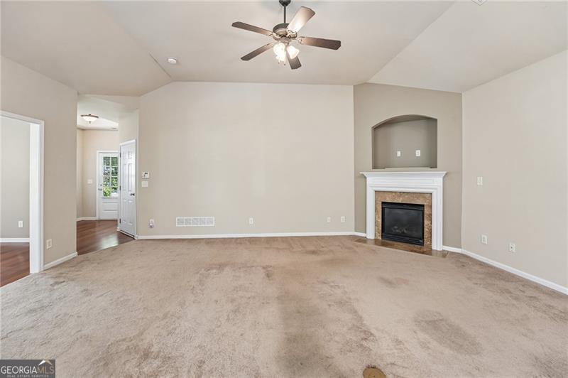 204 Oakleaf Drive Property Photo 11