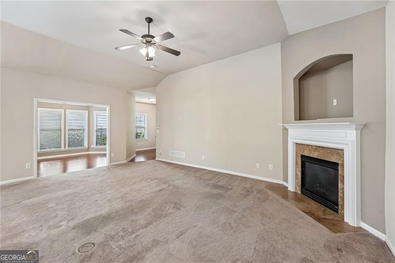 204 Oakleaf Drive Property Photo 12