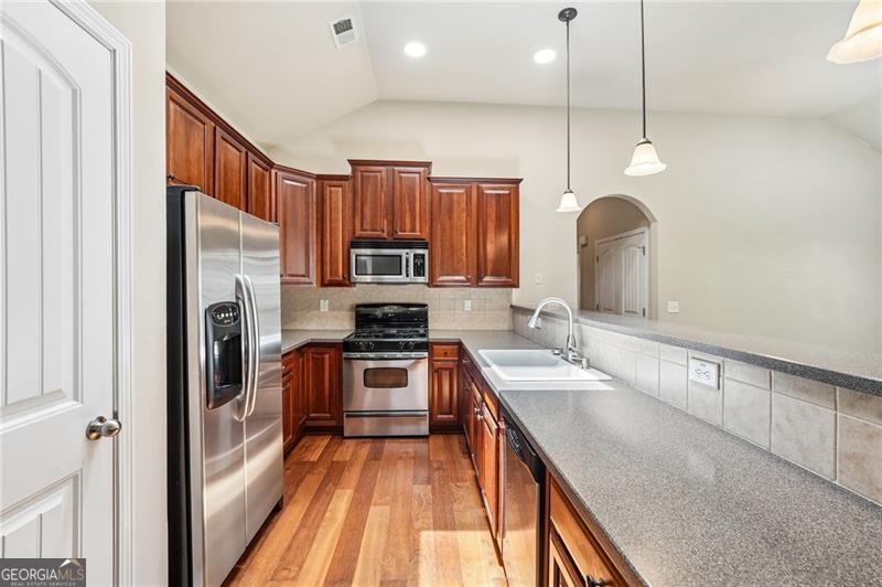 204 Oakleaf Drive Property Photo 19