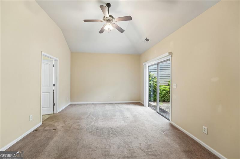 204 Oakleaf Drive Property Photo 30