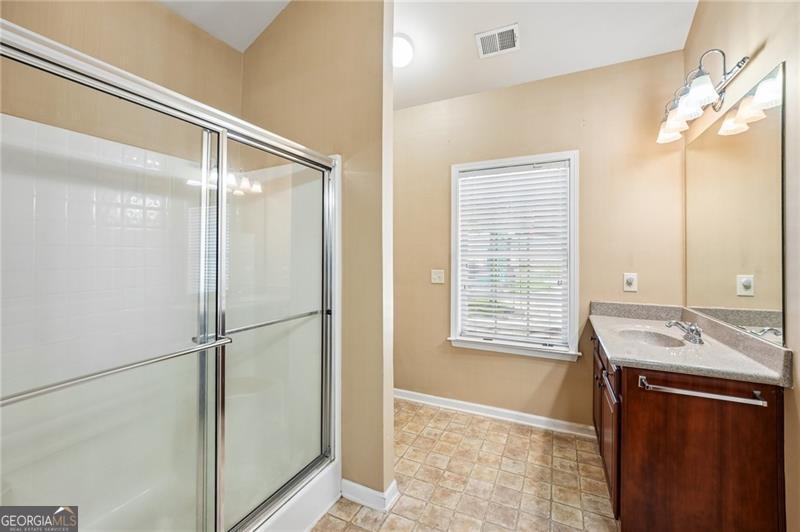 204 Oakleaf Drive Property Photo 34
