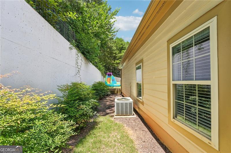 204 Oakleaf Drive Property Photo 41