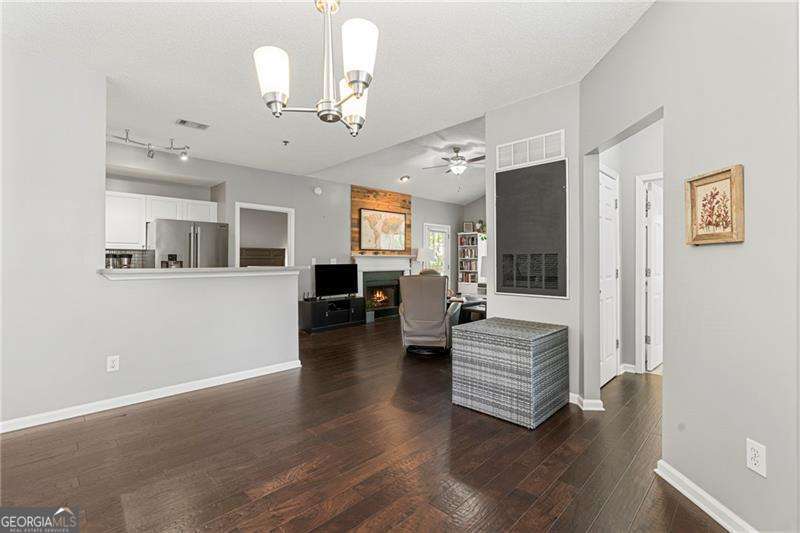 210 Spring Heights Lane Se # 2 Property Photo 16