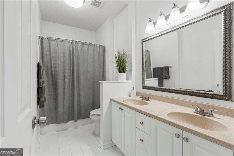 210 Spring Heights Lane Se # 2 Property Photo 19