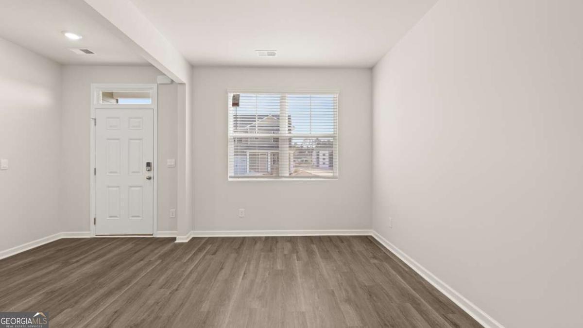 229 Bristol Boulevard Property Photo 4