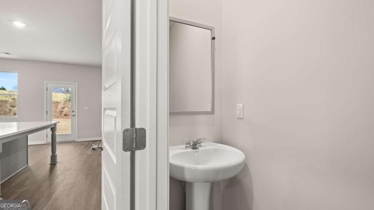 229 Bristol Boulevard Property Photo 16