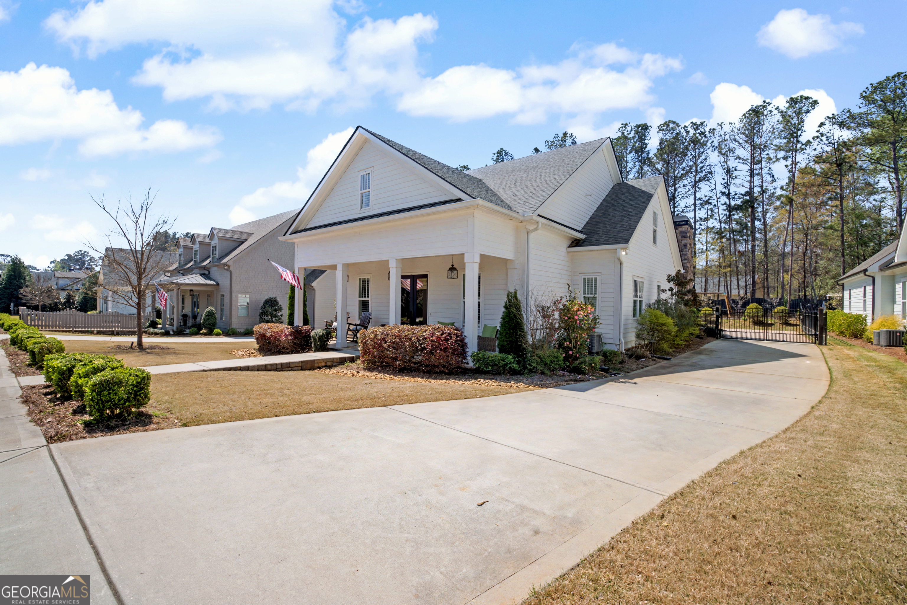 285 Traditions Way Property Photo 1