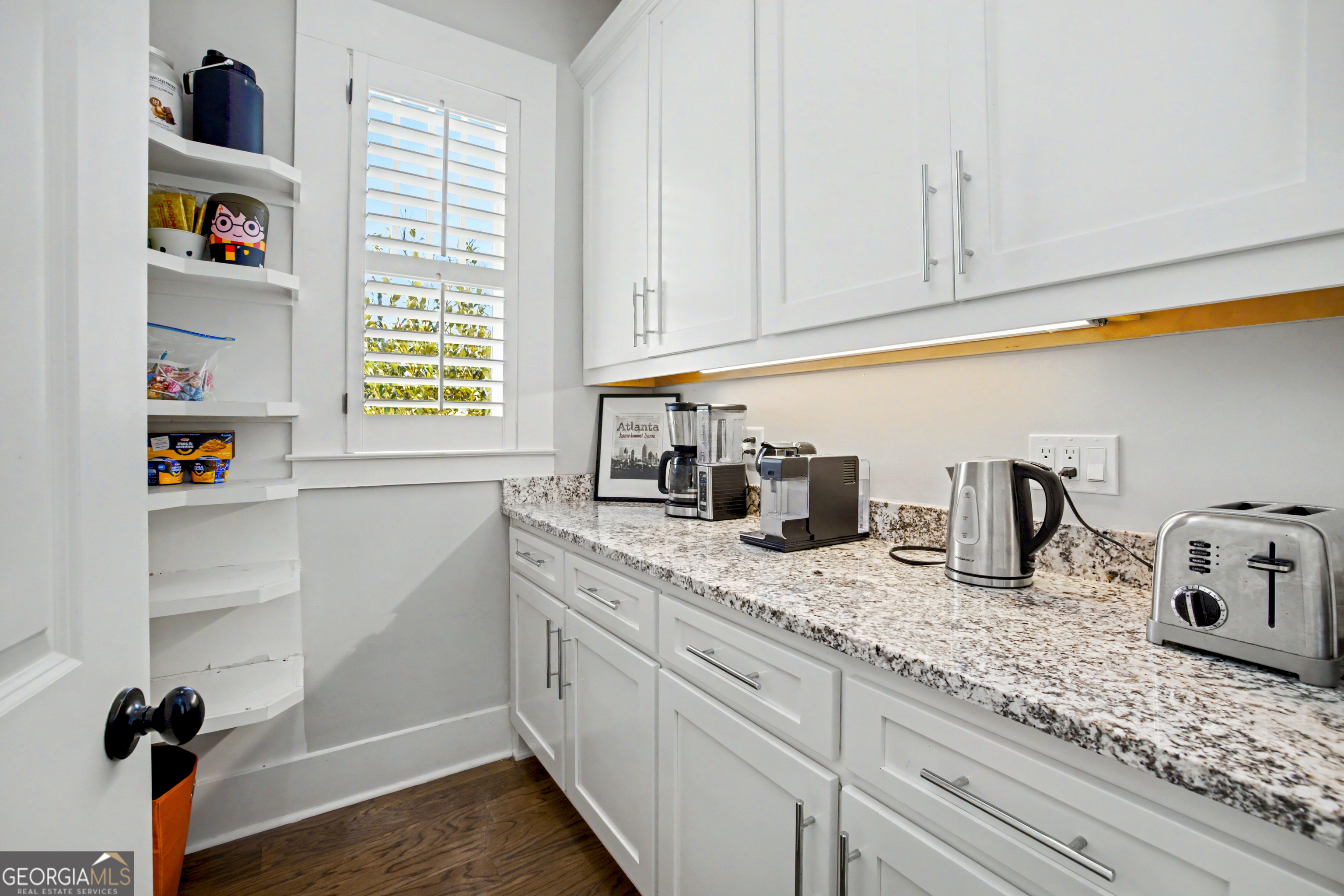 285 Traditions Way Property Photo 9