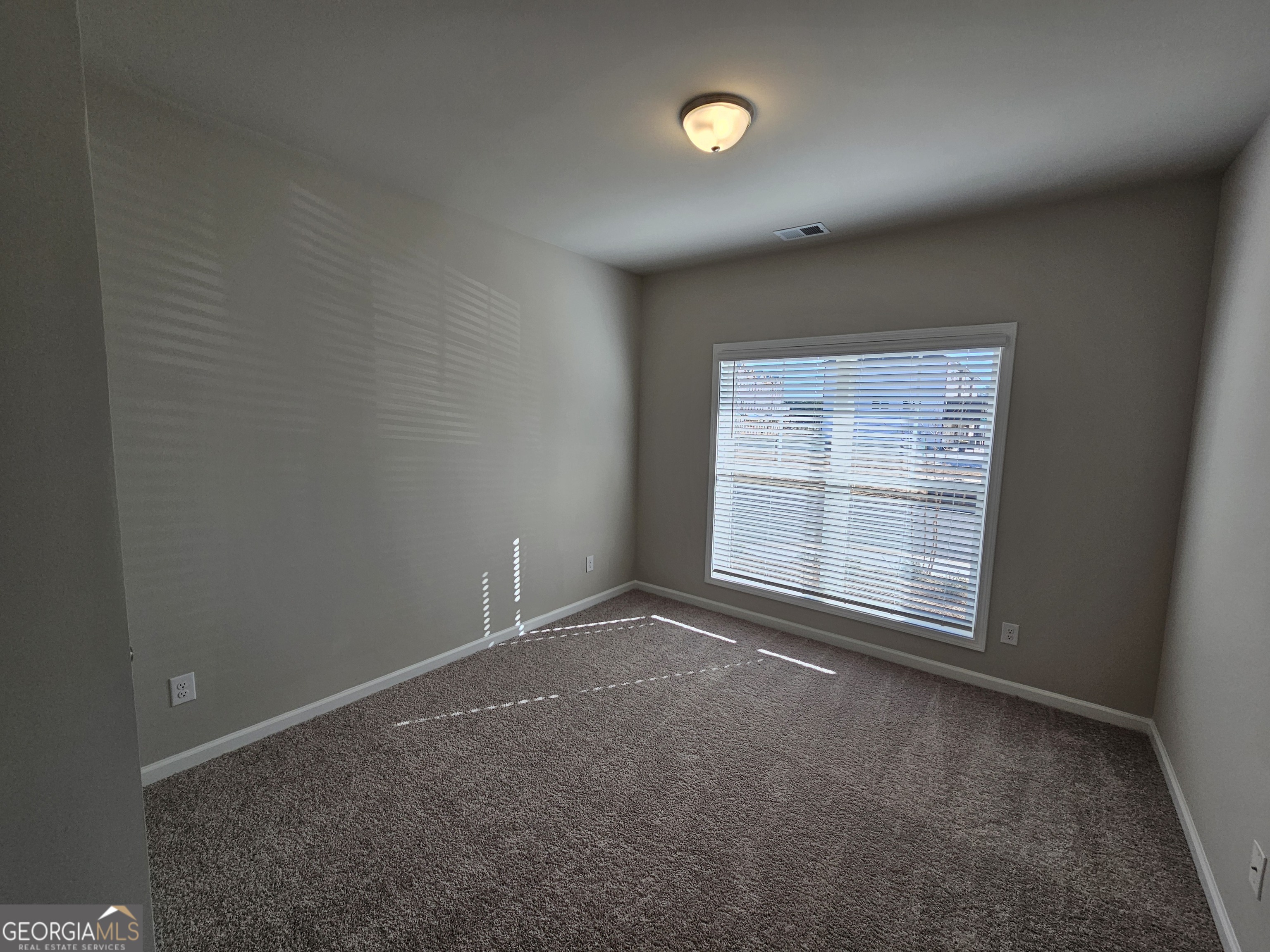 4 Silver Lane Property Photo 2