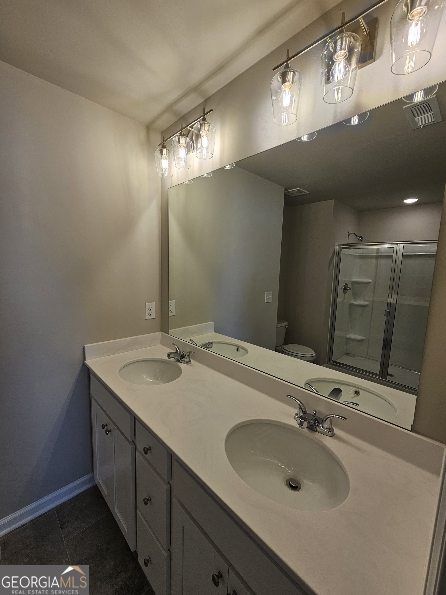 4 Silver Lane Property Photo 19