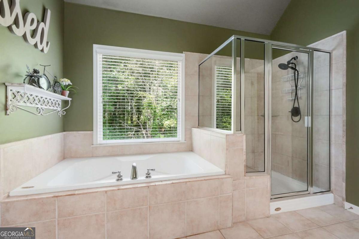 5305 Old Haven Court Property Photo 20