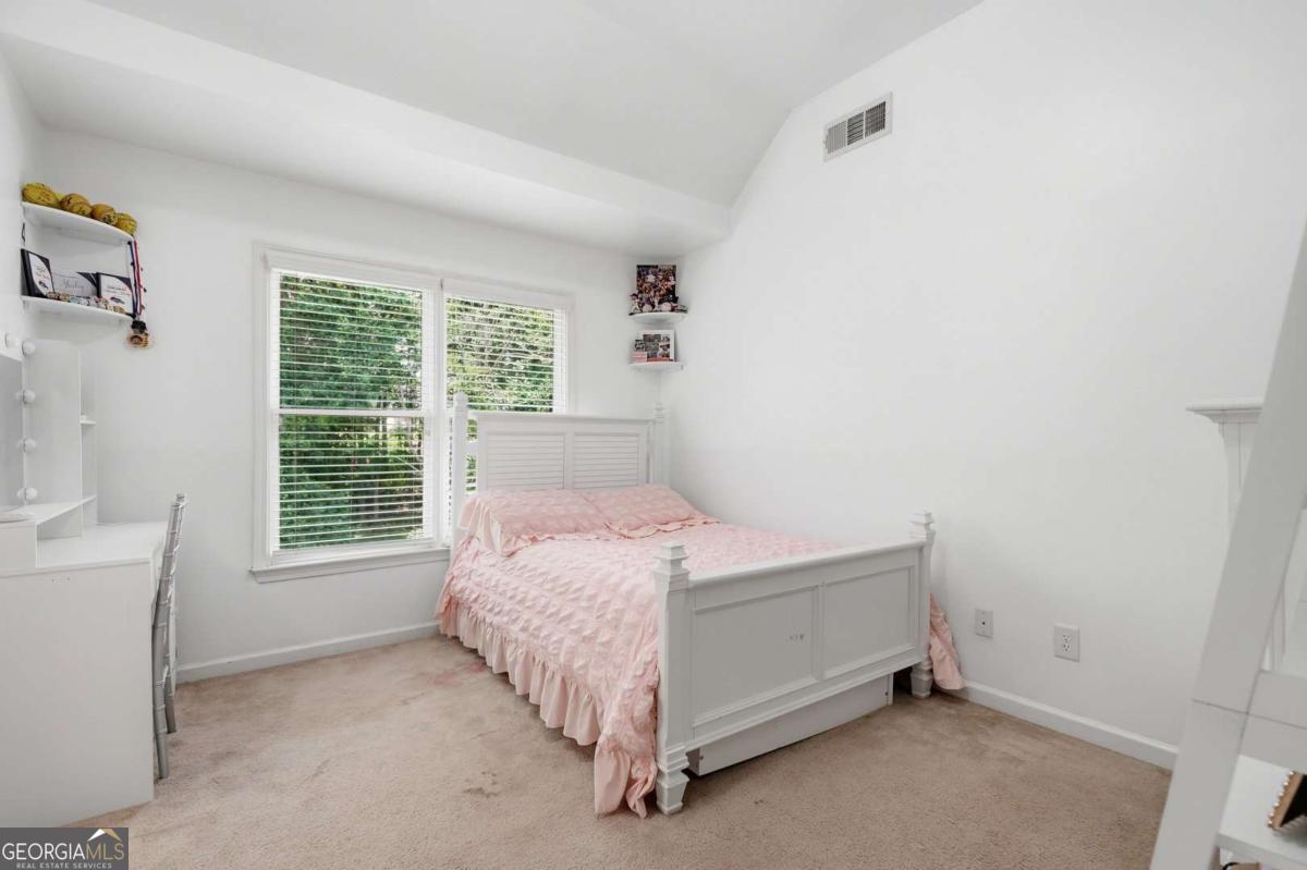 5305 Old Haven Court Property Photo 24