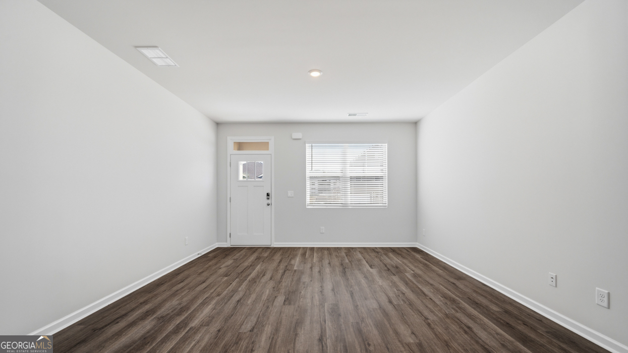 220 Bristol Boulevard Property Photo 4