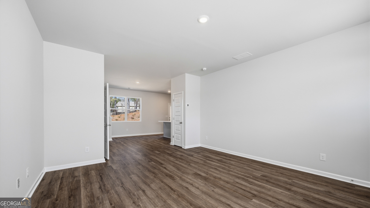 220 Bristol Boulevard Property Photo 6