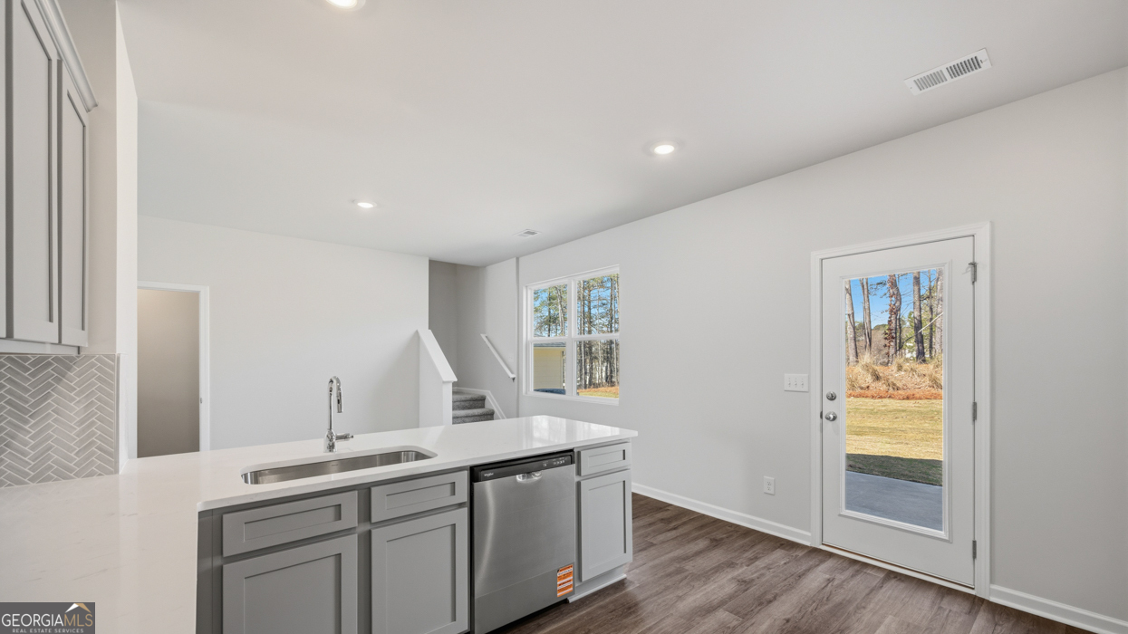 220 Bristol Boulevard Property Photo 14