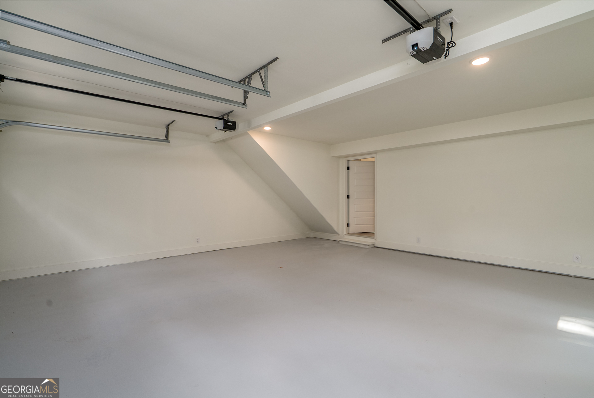 200 Whitney Street Property Photo 29