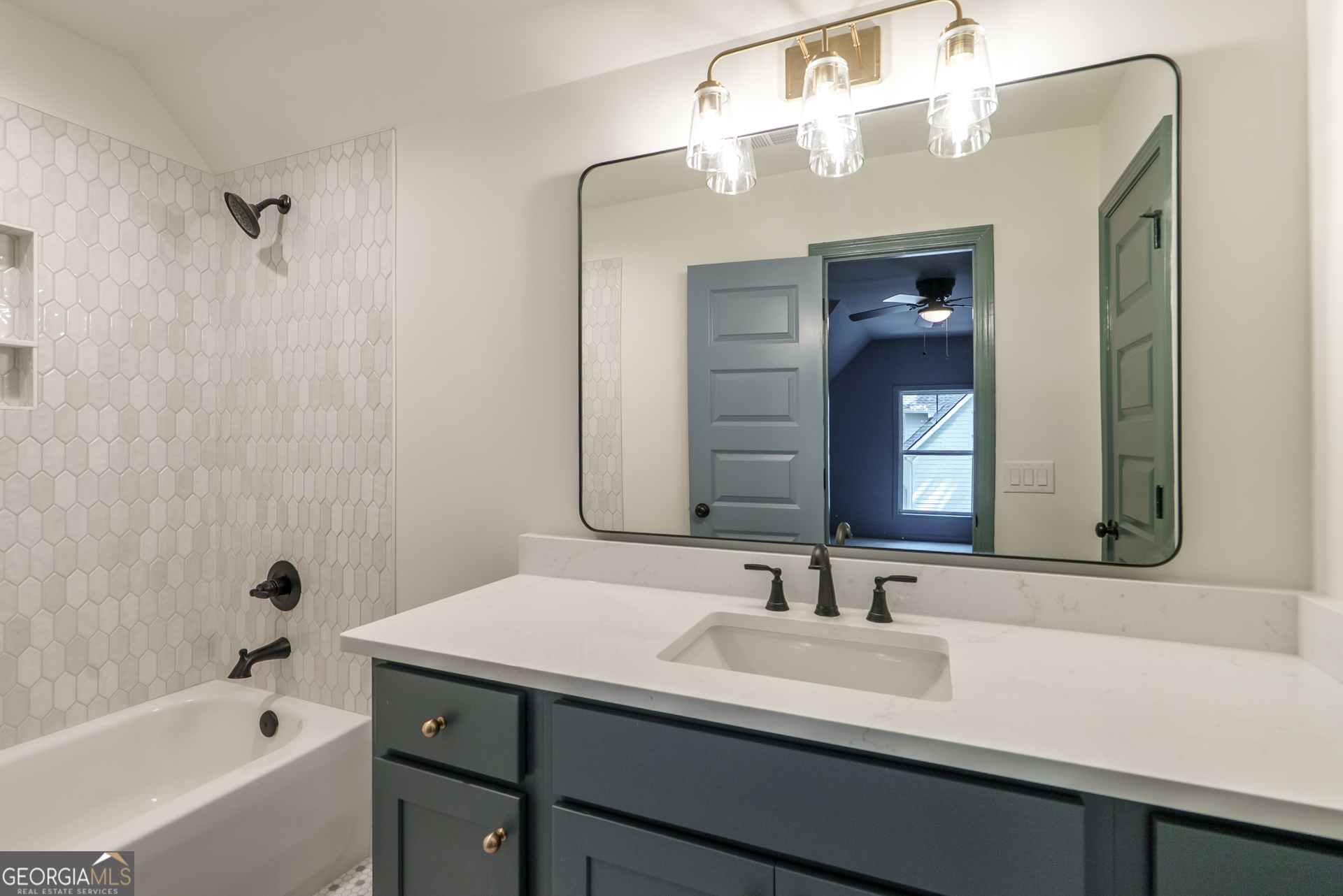 200 Whitney Street Property Photo 45
