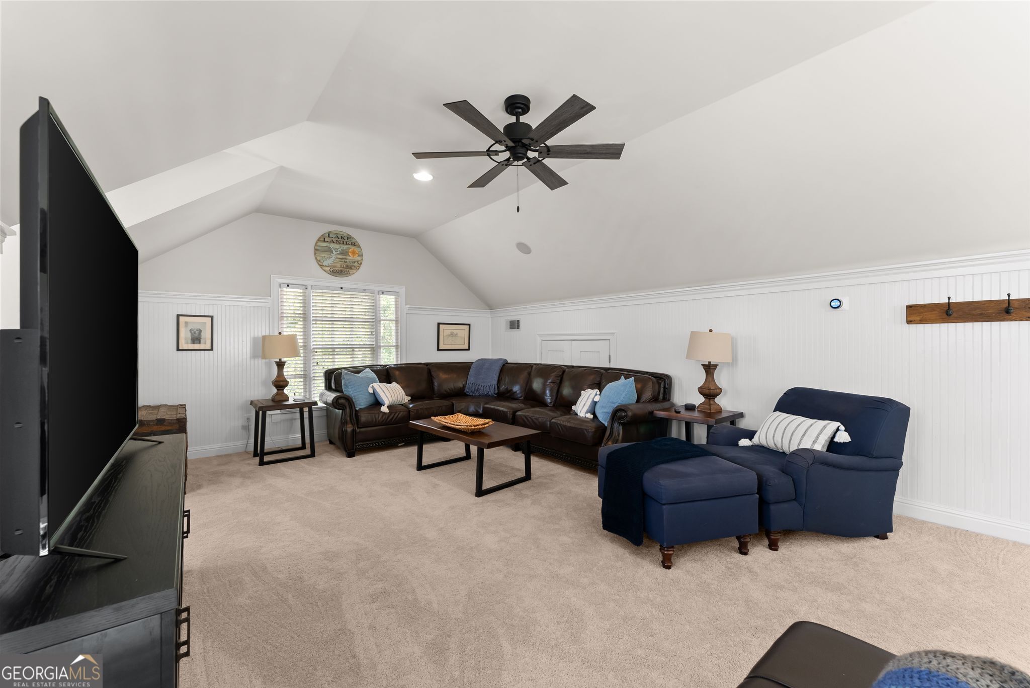 311 Waterfront Park Lane Property Photo 40