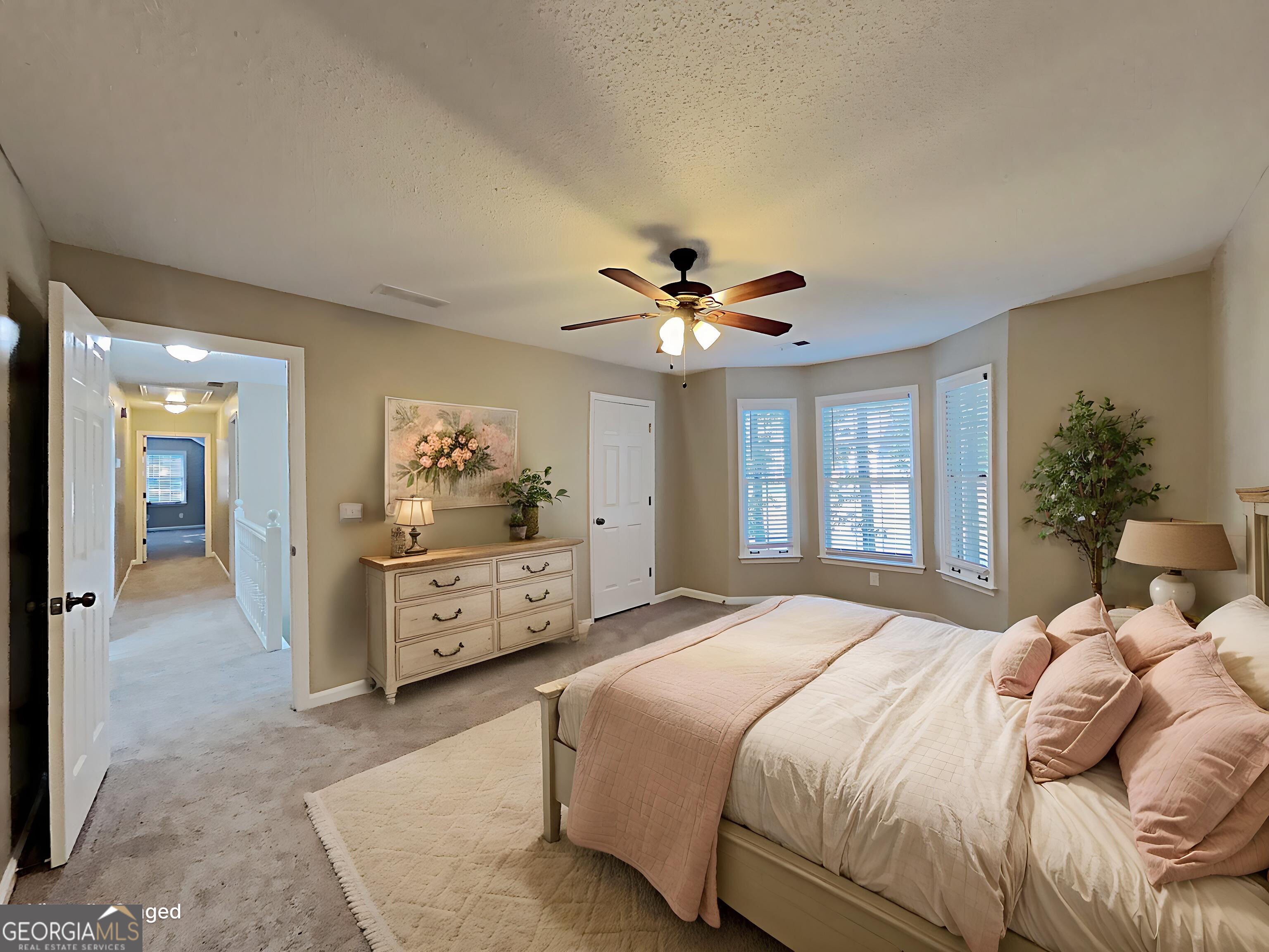 4423 Turnberry Court Property Photo 6