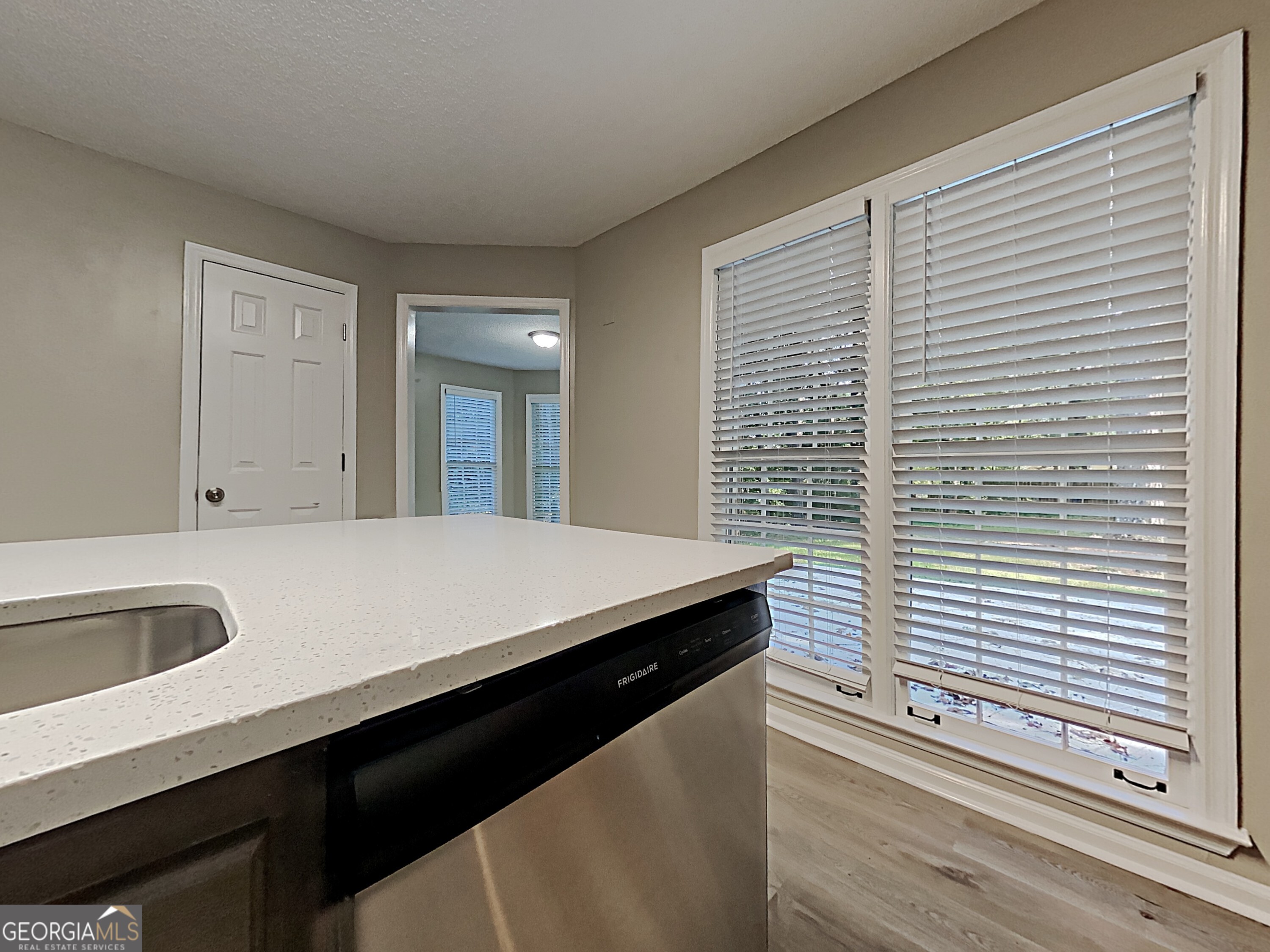 4423 Turnberry Court Property Photo 9